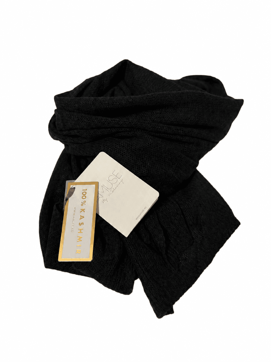Amuse Knitted Scarf Evelina 198BlackAW26